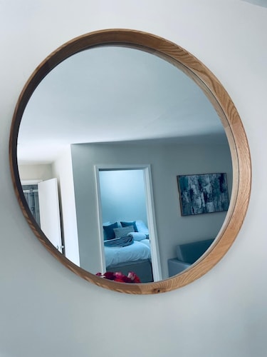 Ivy Cottage Two Bedroom & Garden in Temple Fortune