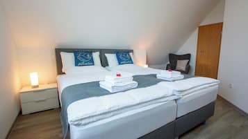 1 bedroom, travel crib, free WiFi, bed sheets