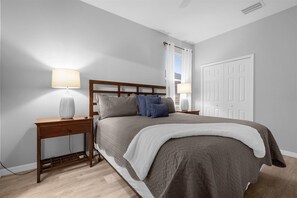 Tabla de planchar con plancha y wifi gratis 