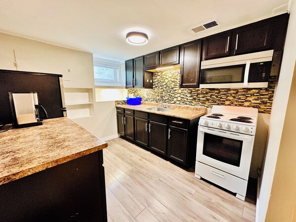 ميكروويف، فرن، موقد طهي مسطح