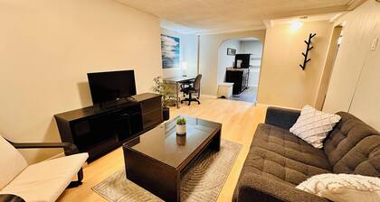 Urban Nest in Beautiful St Boniface. Simple. Bright. Clean. Walkable. Amenities.