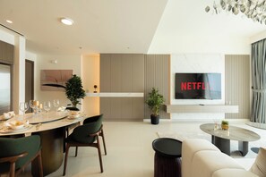 Living area - KeyRock - Dreamy Stay Palm View  (Dubai)