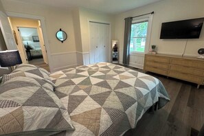 2 chambres, fer et planche à repasser, Wi-Fi gratuit, draps fournis