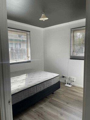 1 chambre, accès Internet, draps fournis