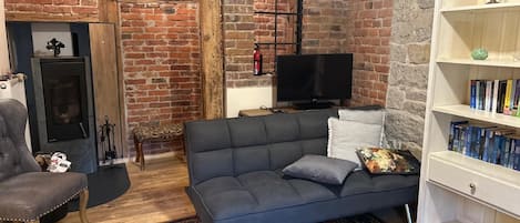TV