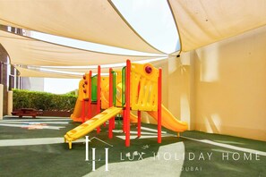 Area giochi per bambini (all'aperto)