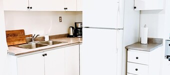 Cozy 2 Bedroom Retreat in Heartland