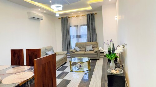 Furnished 2-bedroom apartment BONANJO (102). KGV PRESTIGE RESIDENCE (DOUALA)