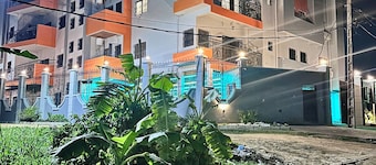 2-bedroom apartment Bonanjo