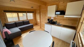 Hvammstangi Rhino Rock Cottage 1 | ๊ฑฐ์ค ๊ณต๊ฐ