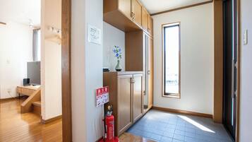 Aile House III ST - 4LDK, Non Smoking (2nd-3rd Floors)