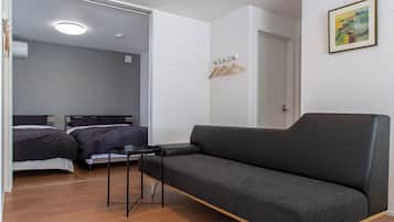 Habitación, 1 habitación, para no fumadores (Aile House III - 1LDK, Ground Floor) | Área de sala de estar