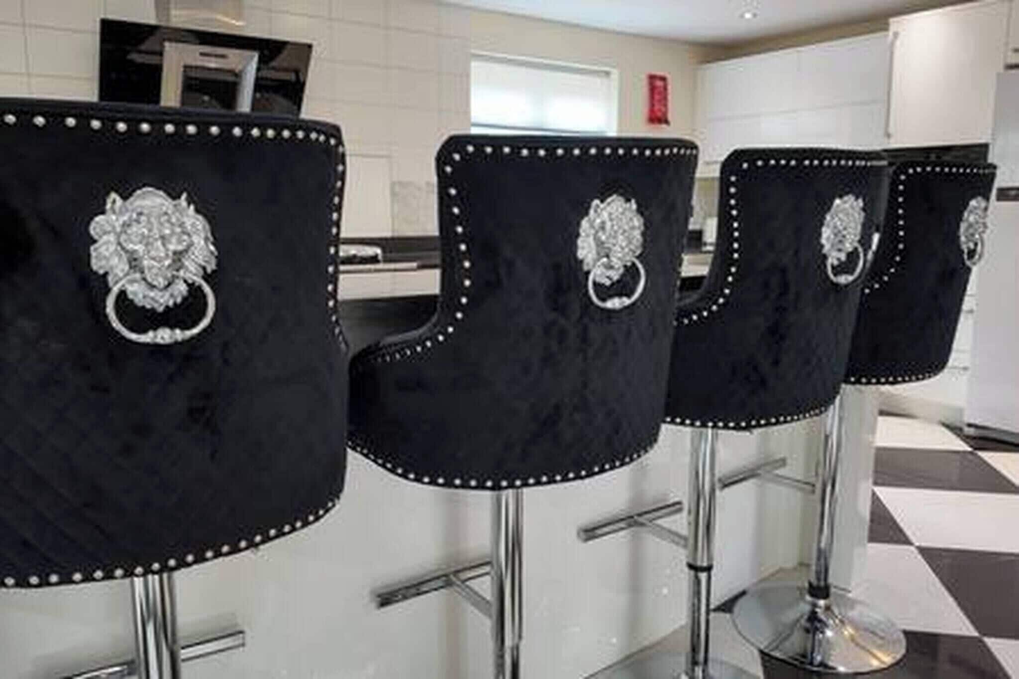 單棟房屋, 4 間臥室, 無障礙, 吸煙房 | 飯廳