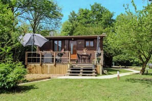 Exterior - "Eau petit bois" Maison bord du loing (with canoë) (Bourron-Marlotte)