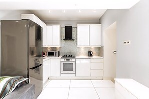 Departamento (Stylish Bayswater Flat with Outdoor S) | Cocina privada | Utensilios de cocina 