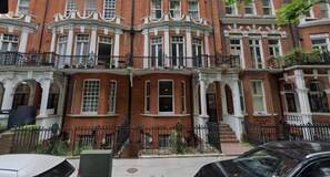 Exterior - The Loft at Bramham Gardens (London)