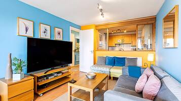 Appartement (Chancery Lane Gem w/ Balcony and Lift) | Woonkamer