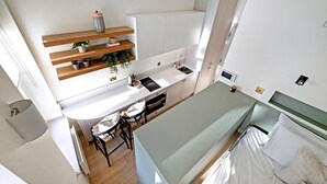 Unclassified image, 3 of 12, button - The Lightwell Studio at Bramham Gardens (London)