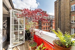 Exterior - Stylish Mews Home in Kensington (London)