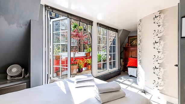 Hus (Stylish Mews Home in Kensington) | 3 soverom