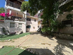Studio, 1 Bedroom, Smoking, Balcony | Kawasan hartanah