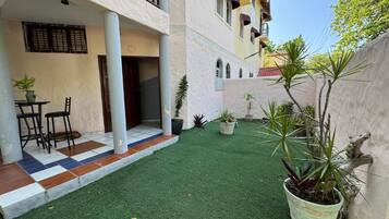 Studio, 1 chambre, fumeurs, balcon | Terrasse/Patio