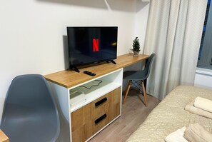 1 bedroom, free WiFi, bed sheets