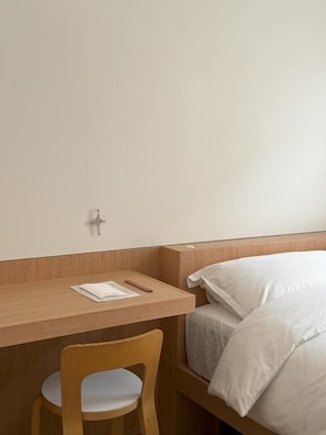 Bureau, accès au Wi-Fi (inclus)