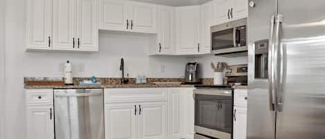 Casa, varias camas (Dub's Beach Retreat) | Cocina privada