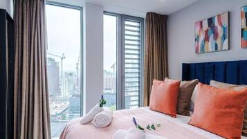 Apartment | Iron/ironing board, free WiFi