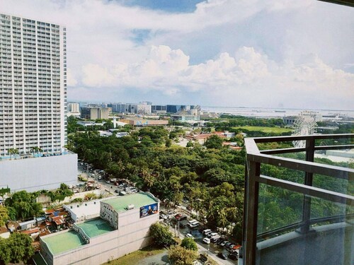 Room-1 BR Vacation Rentals in Pasay, Vie