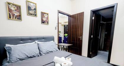 Room-1 BR Vacation Rentals in Pasay, Vie