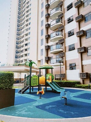 Room, 1 Bedroom, Balcony, Ocean View | Children's area