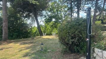 Enceinte de lâhĂ©bergement