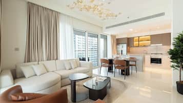 Deluxe Apartment, Balcony, Sea View | Living area | 125-cm flat-screen TV with digital channels, Netflix, streaming services