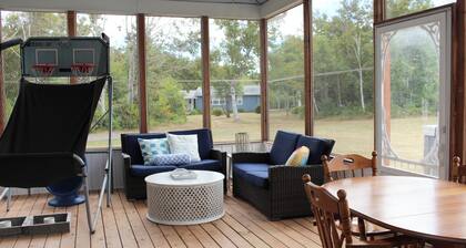 Discover paradise just minutes away from stunning National Park Beaches!