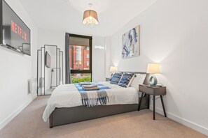 1 chambre, fer et planche à repasser, accès Internet, draps fournis