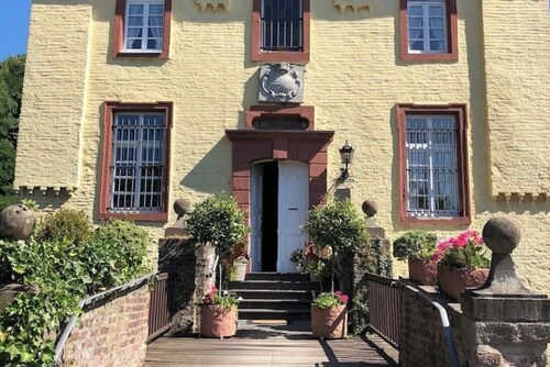 Charmante Wohnung auf Reiterhof Wasserburg Anstel