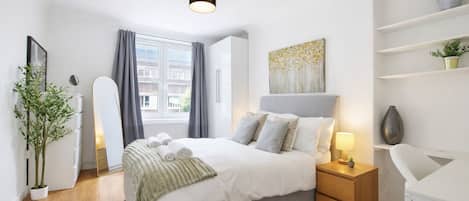 3 bedrooms, iron/ironing board, free WiFi, bed sheets