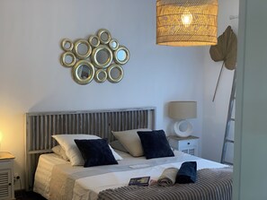 4 makuuhuonetta, silitysrauta/-lauta, Wi-Fi, vuodevaatteet