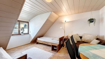 2 dormitoris, planxa i posts de planxar, wifi i roba de llit