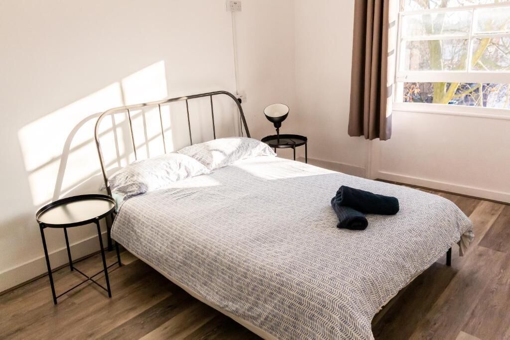 Basic Double Room | Free WiFi, bed sheets