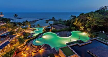Luaana@Shasa - 2BR Apartment with Ocean View
