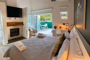 Caja de seguridad en la habitación, escritorio y wifi gratis 