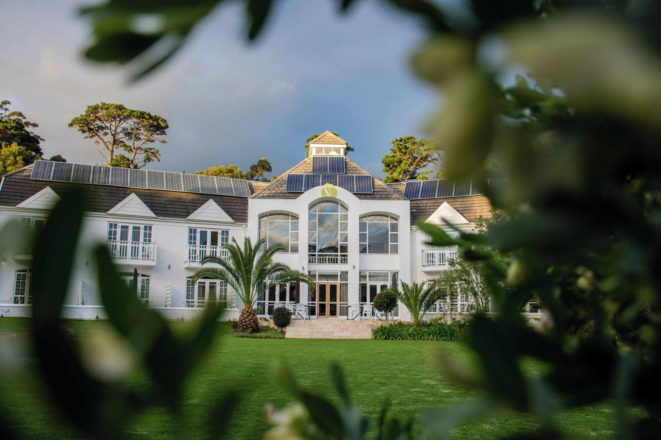 المنشأة من الخارج