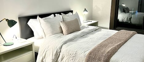 2 Schlafzimmer, Bügeleisen/Bügelbrett, WLAN, Bettwäsche