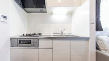 Logement Aile Room 102 - 1K, Non-Smoking (Luxury Design Apartment) | Private kitchen | Fridge, microwave, stovetop, cookware/dishes/utensils