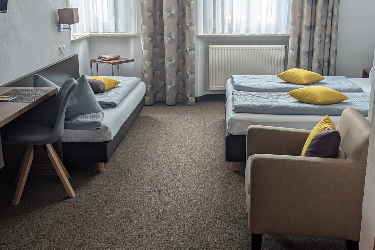 Triple Room