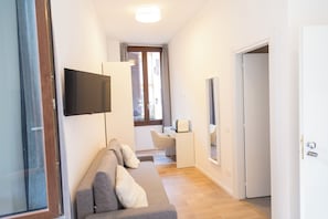 Family Room | In-room safe, blackout drapes, iron/ironing board, free WiFi