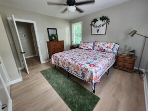 2 Schlafzimmer, Internetzugang, Bettwäsche